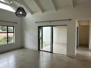Townhouse/Complex/Cluster to Rent in Highlands