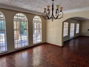4 Bedroom House to Rent in Borrowdale
