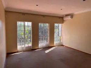 4 Bedroom House to Rent in Borrowdale