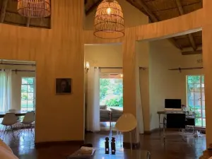 5 Bedroom House to Rent in Highlands