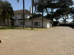 Commercial Property to Rent