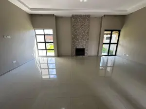 Townhouse/Complex/Cluster to Rent in Sentosa