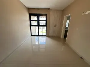 Townhouse/Complex/Cluster to Rent in Sentosa