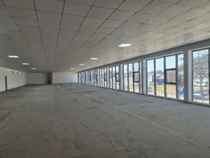 Commercial Property to Rent in Southerton