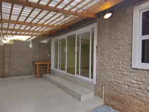 Townhouse/Complex/Cluster to Rent in Greendale