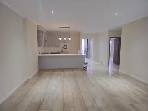 Townhouse/Complex/Cluster to Rent in Greendale