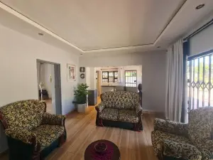 4 Bedroom House to Rent in Vainona