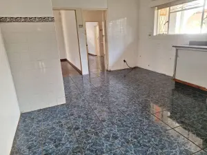 4 Bedroom House to Rent in Alexandra Park
