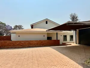 Townhouse/Complex/Cluster to Rent in Chisipite