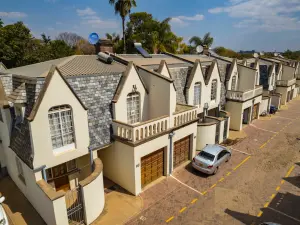 Townhouse/Complex/Cluster for Sale