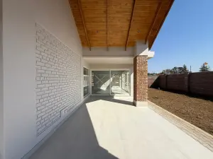 Townhouse/Complex/Cluster to Rent in Mount Pleasant
