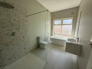 Townhouse/Complex/Cluster to Rent in Mount Pleasant