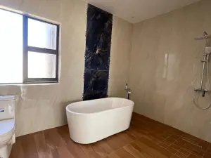 Townhouse/Complex/Cluster to Rent in Glen Lorne