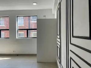 Commercial Property to Rent in Avenues