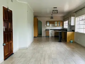 Flat/Apartment to Rent in Borrowdale Brooke