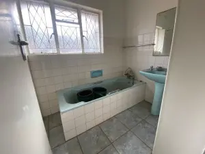 4 Bedroom House to Rent in Eastlea