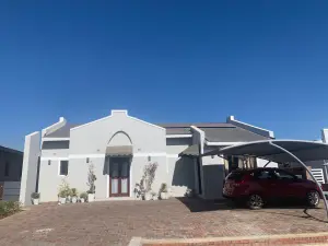Townhouse/Complex/Cluster for Sale