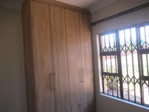 3 Bedroom House to Rent in Gletwin Park