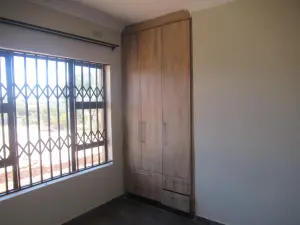 3 Bedroom House to Rent in Gletwin Park
