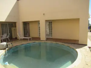 Commercial Property to Rent in Pomona