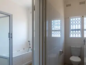 4 Bedroom House to Rent in Mount Pleasant