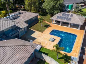 7 Bedroom House to Rent in Greystone Park