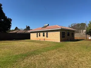 Cottage/Garden Flat to Rent