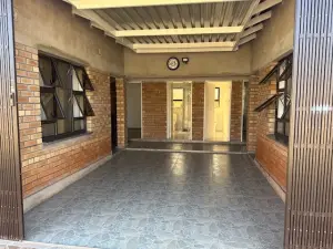 2 Bedroom Cottage/Garden Flat to Rent in Helensvale