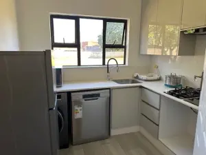 2 Bedroom Cottage/Garden Flat to Rent in Helensvale