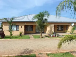 Townhouse/Complex/Cluster to Rent