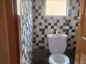 4 Bedroom House to Rent in Msasa
