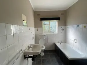 Cottage/Garden Flat to Rent