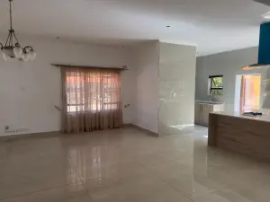 Townhouse/Complex/Cluster to Rent in Chisipite