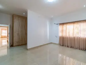 Townhouse/Complex/Cluster to Rent in Chisipite
