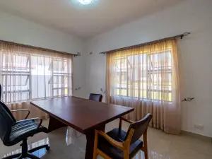 Townhouse/Complex/Cluster to Rent in Chisipite