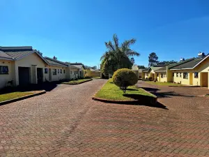 Townhouse/Complex/Cluster to Rent