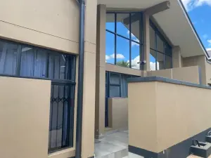 Townhouse/Complex/Cluster for Sale