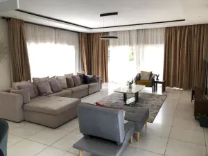 4 Bedroom House to Rent in Newlands