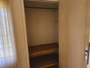 4 Bedroom Cottage/Garden Flat to Rent in Borrowdale
