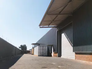 Commercial Property to Rent in Pomona
