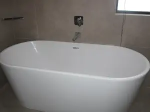 Townhouse/Complex/Cluster to Rent in Borrowdale West