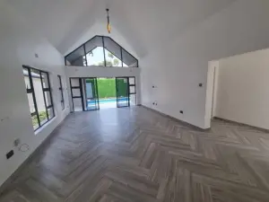 Townhouse/Complex/Cluster to Rent in Mount Pleasant
