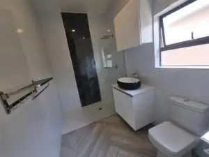 Townhouse/Complex/Cluster to Rent in Mount Pleasant