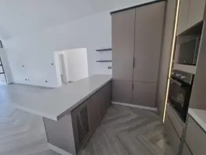 Townhouse/Complex/Cluster to Rent in Mount Pleasant