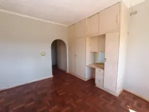 4 Bedroom House to Rent in Glen Forest