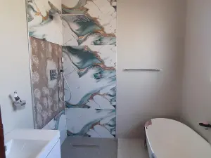 4 Bedroom House to Rent in Sandton Park