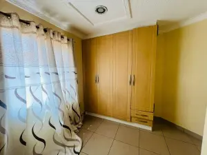 3 Bedroom House to Rent in Houghton Park