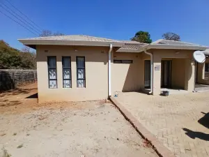 Townhouse/Complex/Cluster for Sale