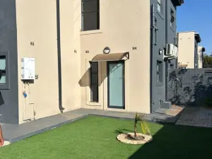 Townhouse/Complex/Cluster to Rent in Mount Pleasant