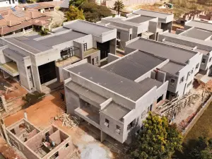 Townhouse/Complex/Cluster to Rent